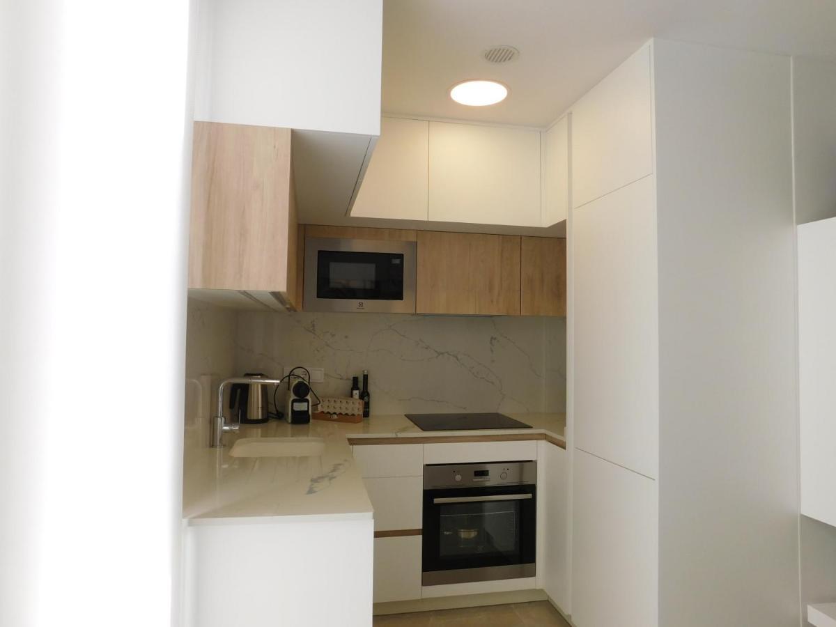 Modern And Cosy Apartment Close To The Beach 또레비에하 외부 사진
