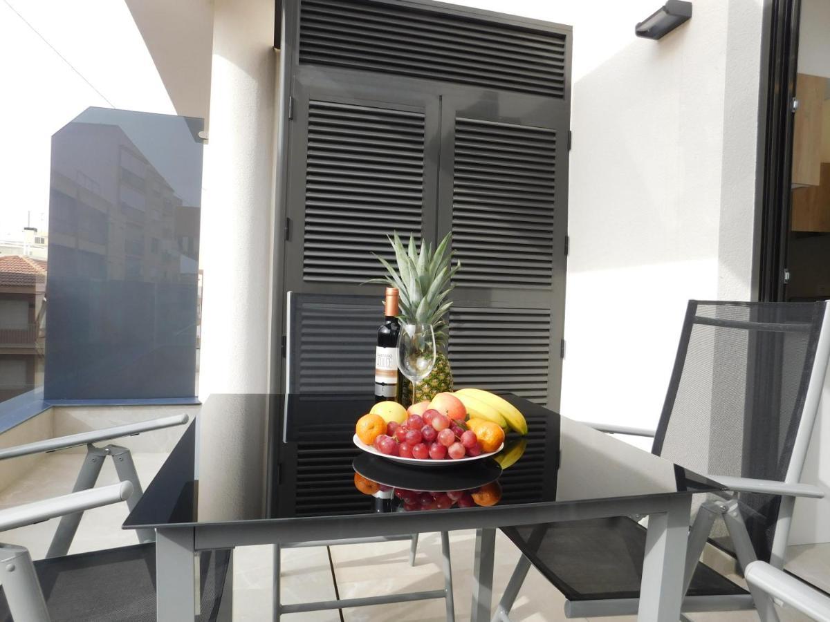 Modern And Cosy Apartment Close To The Beach 또레비에하 외부 사진