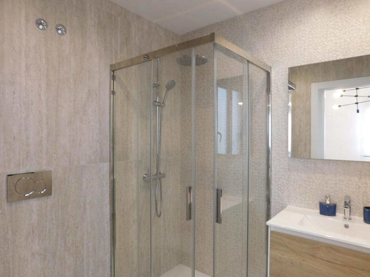 Modern And Cosy Apartment Close To The Beach 또레비에하 외부 사진